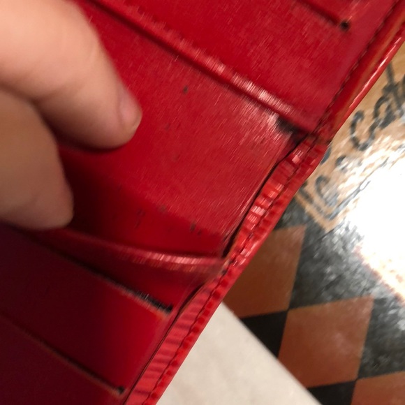 LV wallet - 💯 % authentic - Picture 8 of 10